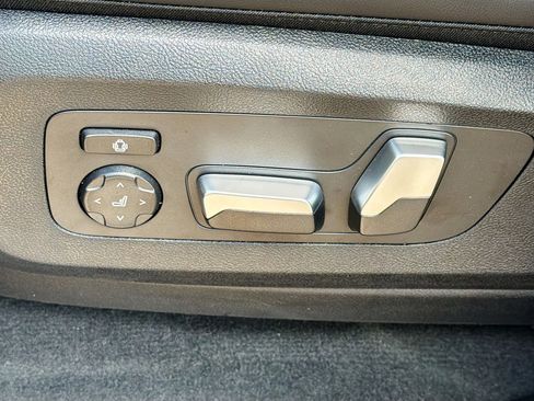 New 2026 BMW X5 sDrive40i w/ M Sport Package RWD image 24