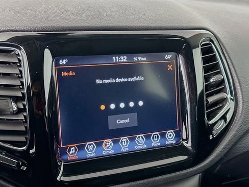 Used 2020 Jeep Compass Limited image 14