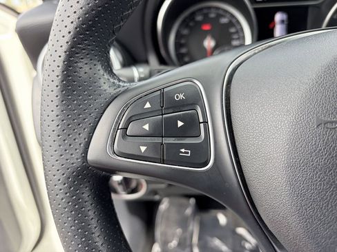 Used 2020 Mercedes-Benz GLA 250 image 21