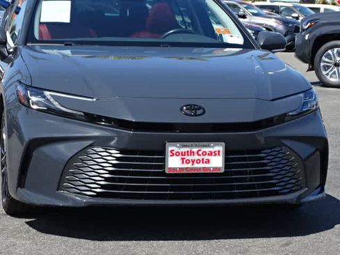 Certified 2025 Toyota Camry XLE FWD image 4