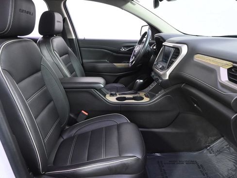 Used 2019 GMC Acadia Denali w/ Technology Package AWD/4WD image 16