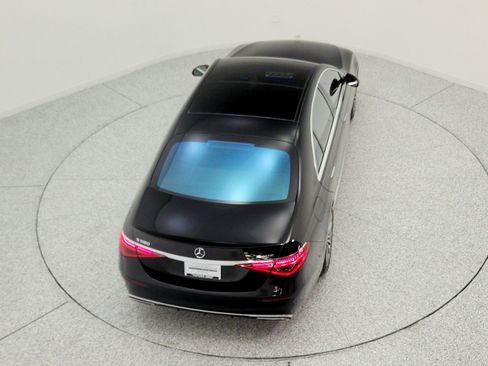 Certified 2023 Mercedes-Benz S 580 4MATIC Sedan image 28