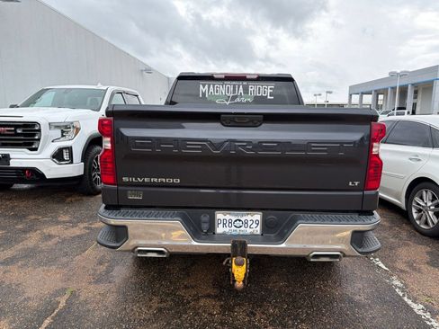 Used 2022 Chevrolet Silverado 1500 LT w/ Z71 Off-Road Package AWD/4WD image 12