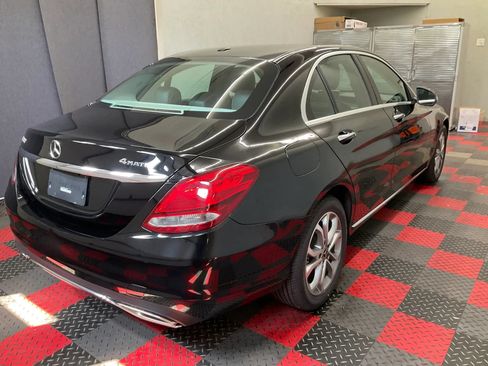 Used 2018 Mercedes-Benz C 300 4MATIC Sedan image 3