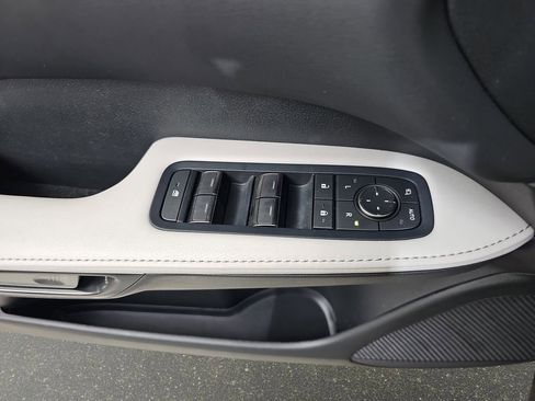 Used 2023 Lexus RX 350 Premium w/ Accessory Package AWD/4WD image 31