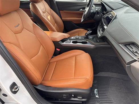 Used 2022 Cadillac CT4 Premium Luxury image 13