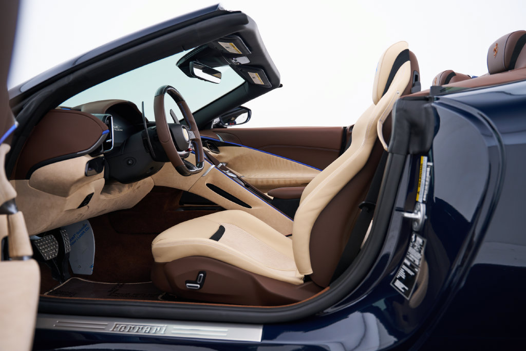 Used 2025 Ferrari Roma Spider RWD image 46