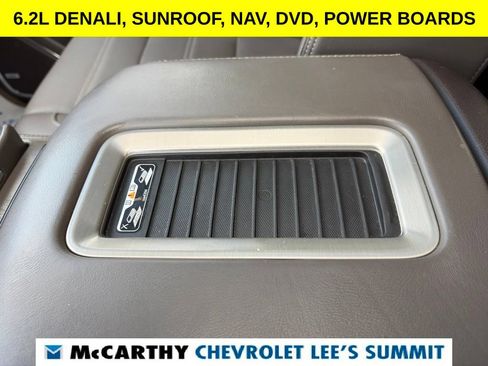 Used 2018 GMC Yukon Denali w/ Denali Ultimate Package AWD/4WD image 25