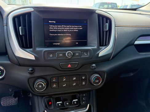 Used 2021 GMC Terrain SLE FWD image 18