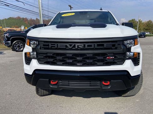 Certified 2025 Chevrolet Silverado 1500 Custom Trail Boss image 25