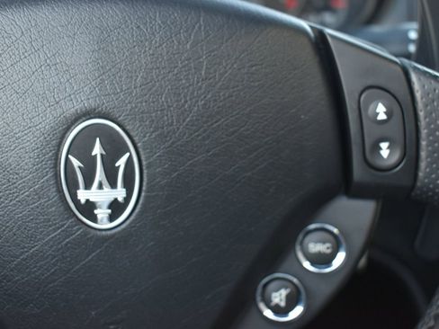 Used 2018 Maserati GranTurismo Sport image 32