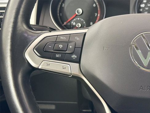 Used 2021 Volkswagen Atlas SE w/ Panoramic Sunroof Package FWD image 17