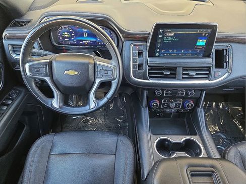 Used 2023 Chevrolet Suburban LT image 19