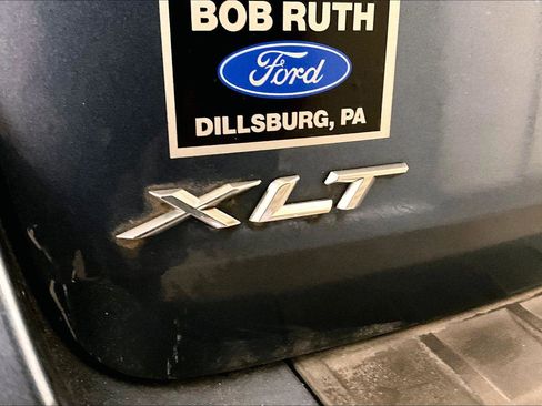 Used 2020 Ford Explorer XLT w/ Equipment Group 202A image 13