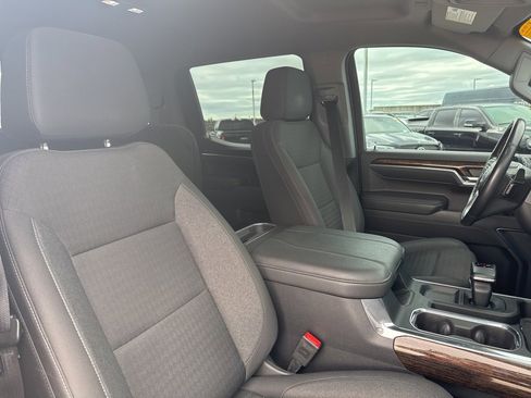 Used 2023 GMC Sierra 1500 Elevation image 12