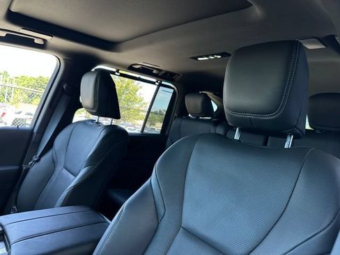 Used 2023 Lexus LX 600 4WD w/ Appearance Package image 14