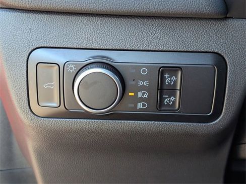 Used 2025 Ford Escape ST-Line w/ Tech Pack #1 image 23