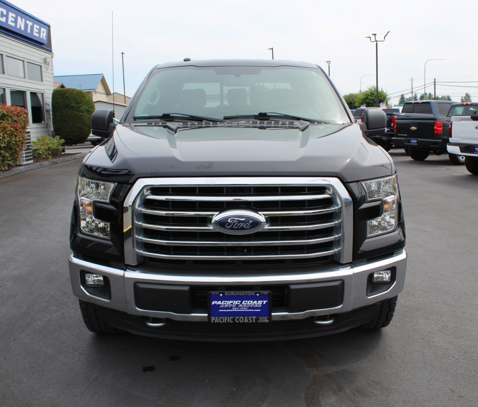 Used 2016 Ford F150 XLT w/ Equipment Group 302A Luxury AWD/4WD image 10
