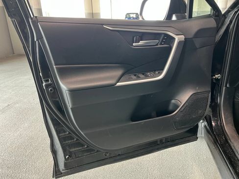 Used 2025 Toyota RAV4 XLE Premium w/ Weather Package AWD/4WD image 15