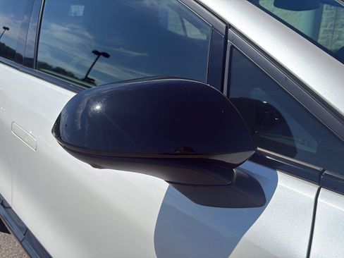 Used 2025 Chevrolet Equinox EV RS AWD/4WD image 50
