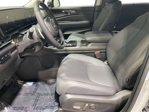 New 2026 Kia Carnival SX Prestige FWD image 16