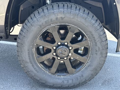 Used 2022 RAM 2500 Laramie w/ Night Edition AWD/4WD image 23