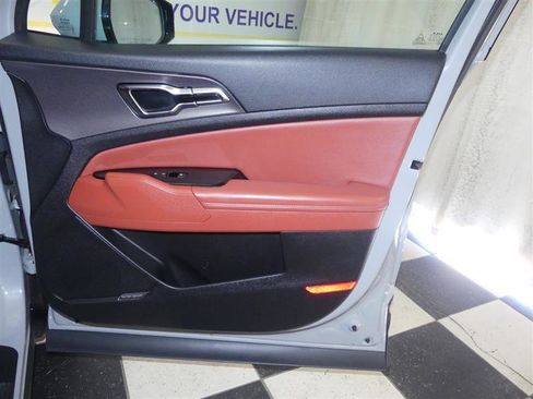 Used 2024 Kia Sportage SX FWD image 28