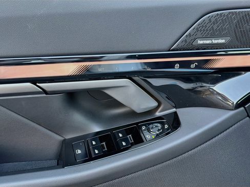New 2027 BMW 530i xDrive w/ Premium Package AWD/4WD image 23