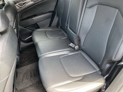 Used 2024 Kia Sportage EX FWD image 28