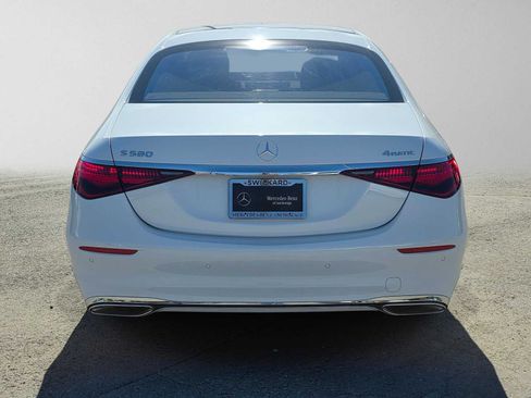 Used 2026 Mercedes-Benz S 580 4MATIC Sedan image 4