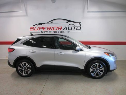 Used 2020 Ford Escape SEL AWD/4WD image 5