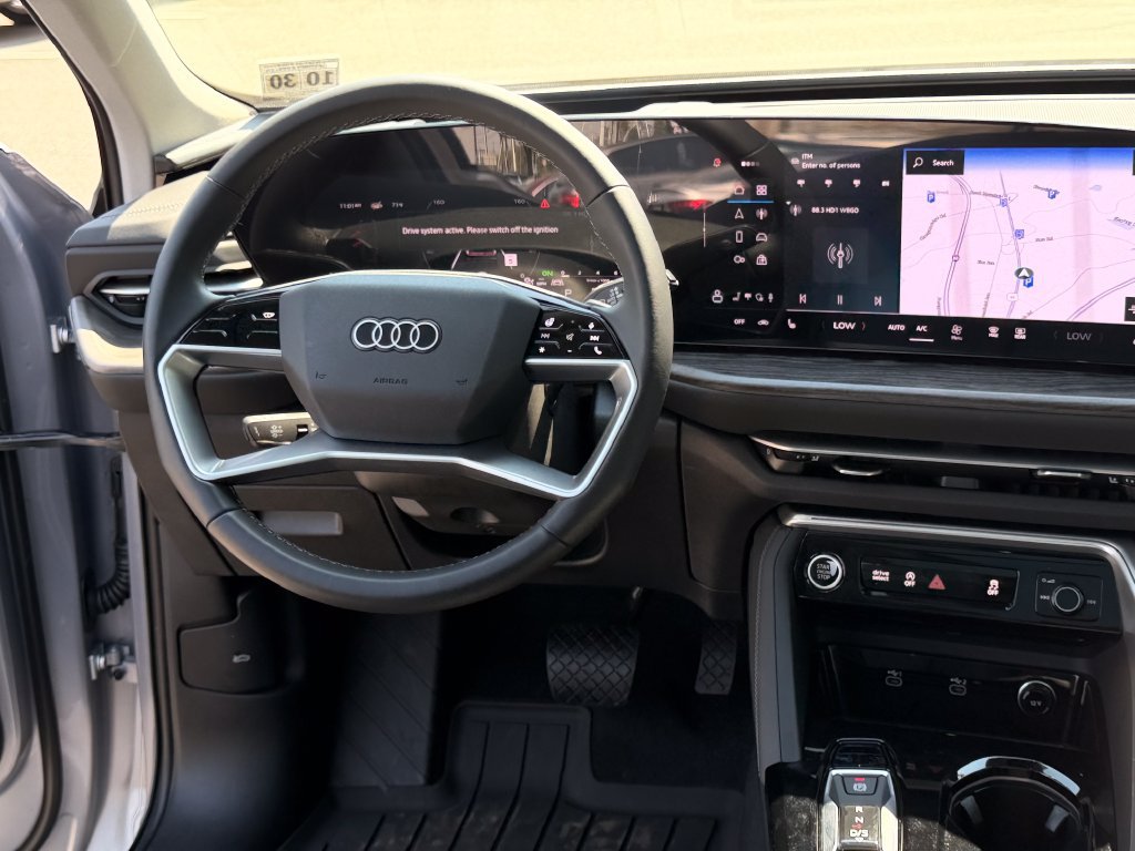 Used 2025 Audi Q5 Premium Plus w/ Premium Plus AWD/4WD image 24