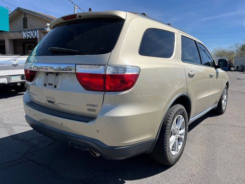 Used 2011 Dodge Durango Crew image 3