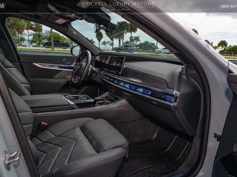 Used 2024 BMW 760i xDrive w/ Executive Package image 63