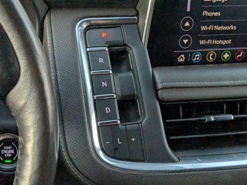 Used 2021 GMC Yukon SLT w/ SLT Luxury Plus Package image 7