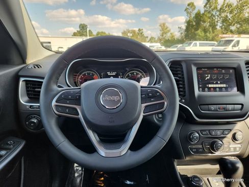 Used 2021 Jeep Cherokee Latitude Lux image 37