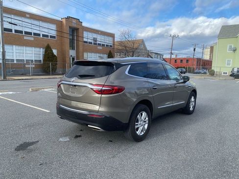 Used 2020 Buick Enclave Essence w/ Sound and Sites Package image 5