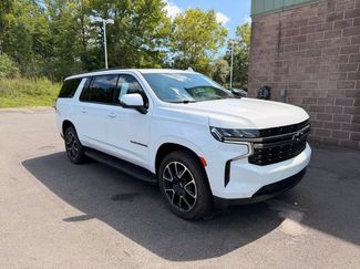 Used 2022 Chevrolet Suburban RST w/ Luxury Package AWD/4WD video 2