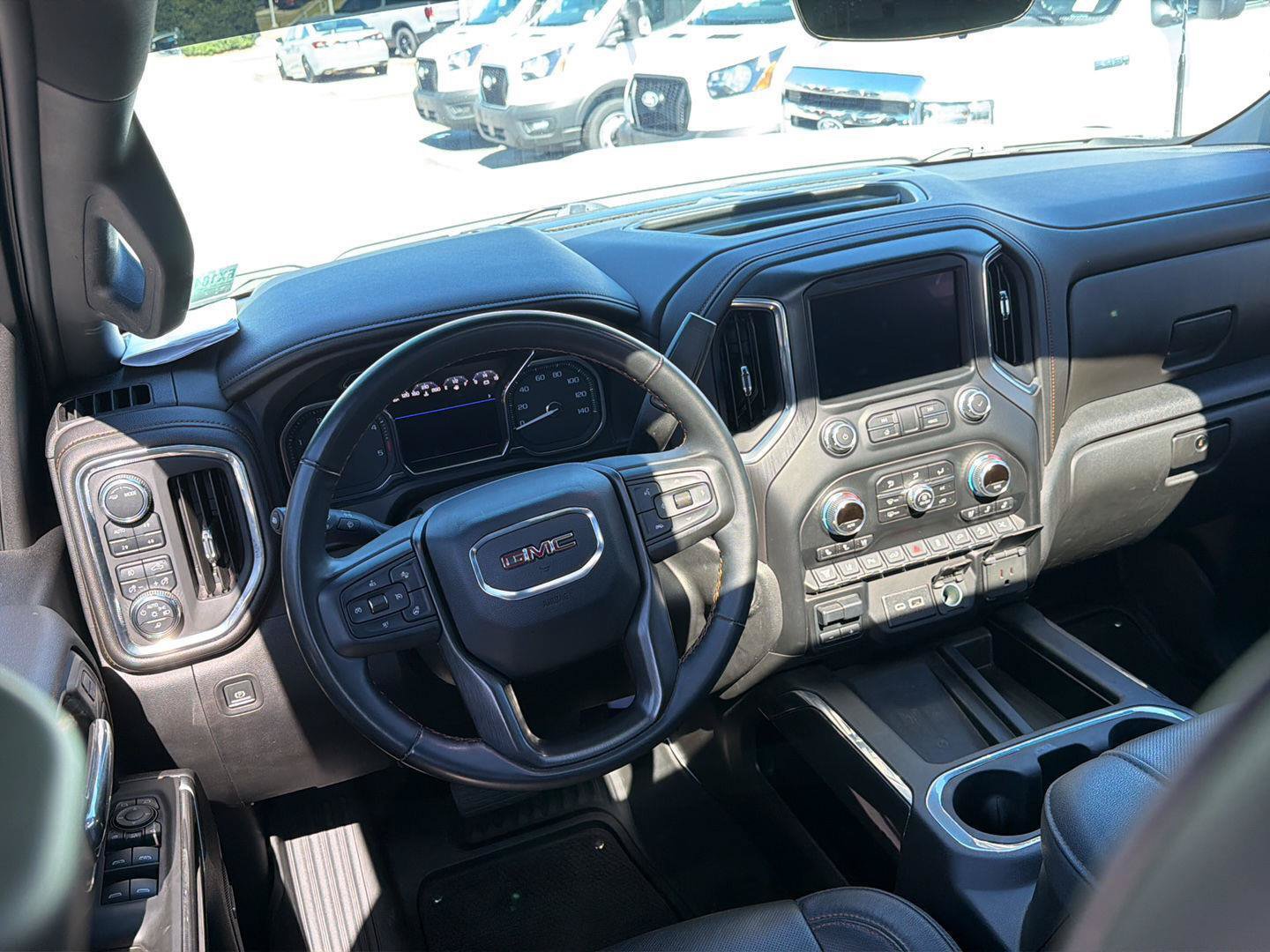 Used 2023 GMC Sierra 2500 AT4 w/ AT4 Premium Plus Package AWD/4WD image 19
