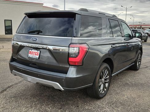 Used 2021 Ford Expedition Limited image 4