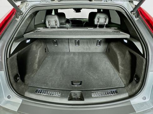 Used 2024 Cadillac XT4 Premium Luxury image 27