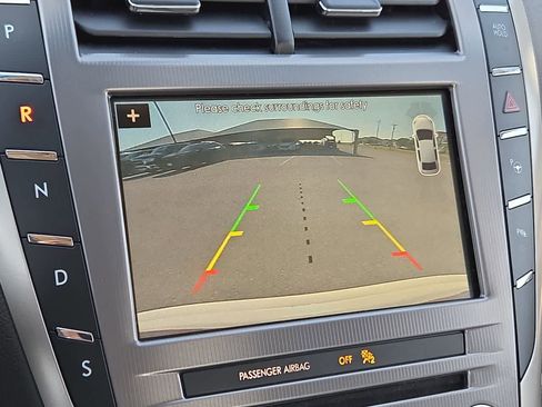Used 2017 Lincoln MKZ Select w/ Technology Package FWD image 25