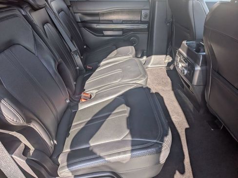 Used 2021 Ford Expedition Limited AWD/4WD image 35