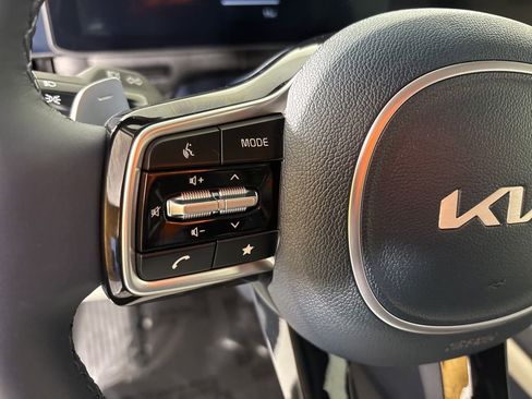 New 2026 Kia Carnival EX image 20