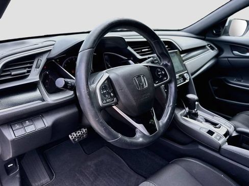 Used 2019 Honda Civic Sport image 11