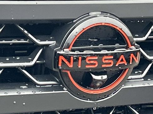 New 2026 Nissan Frontier PRO-4X w/ Pro-4x Convenience Package AWD/4WD image 11