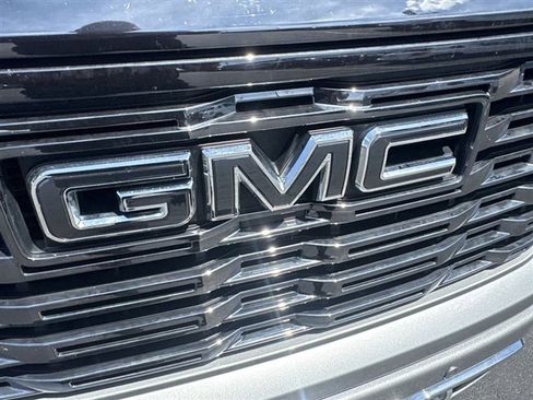 Certified 2024 GMC Sierra 1500 Denali Ultimate AWD/4WD image 31