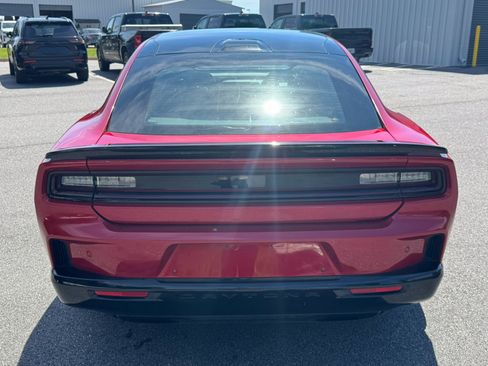 Used 2024 Dodge Charger Daytona Scat Pack w/ Plus Group AWD/4WD image 6