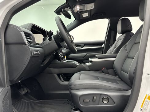 New 2027 GMC Terrain Elevation w/ Elevation Premium Package FWD image 16