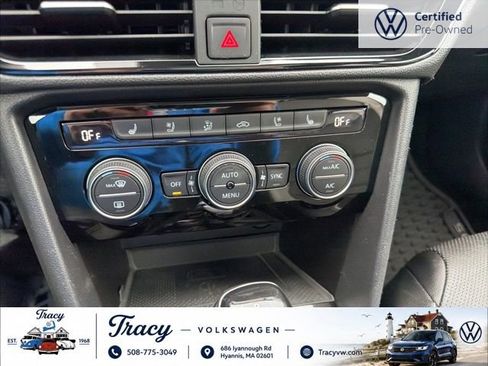Certified 2022 Volkswagen Taos SEL AWD/4WD image 15